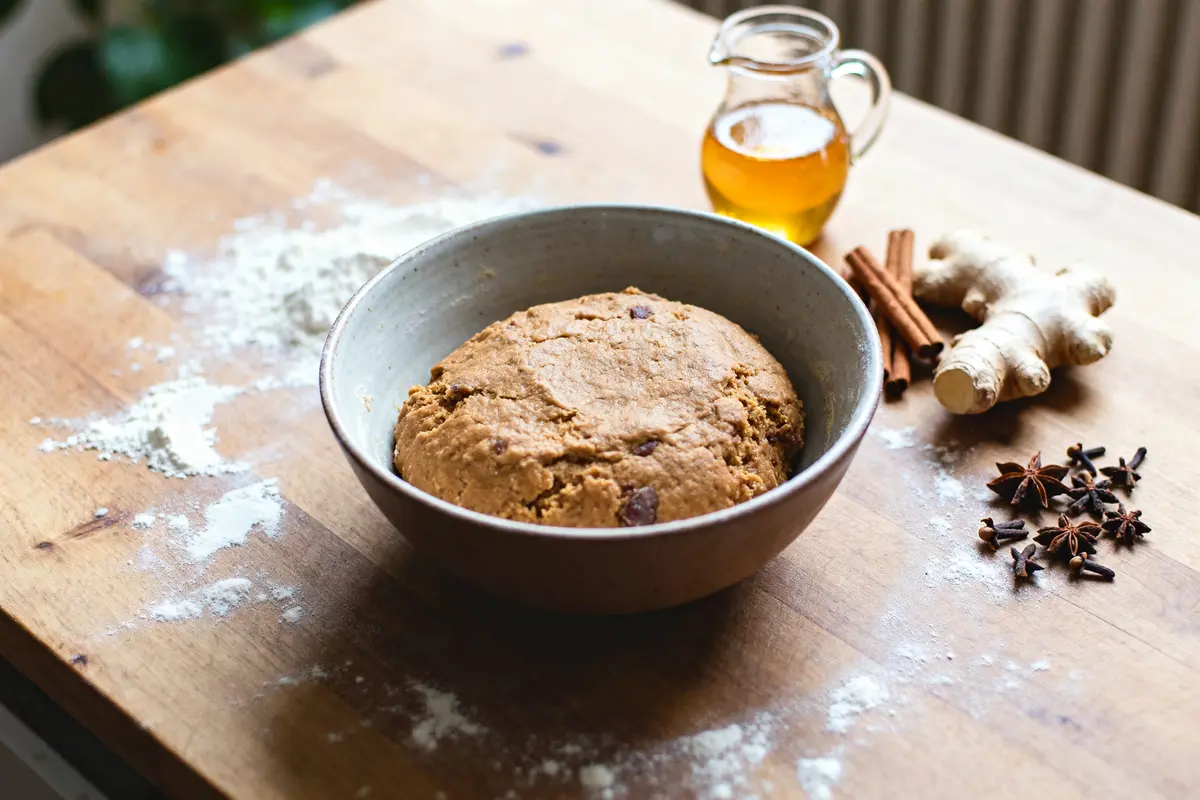 Recette du pain d’épices traditionnel moelleux au miel